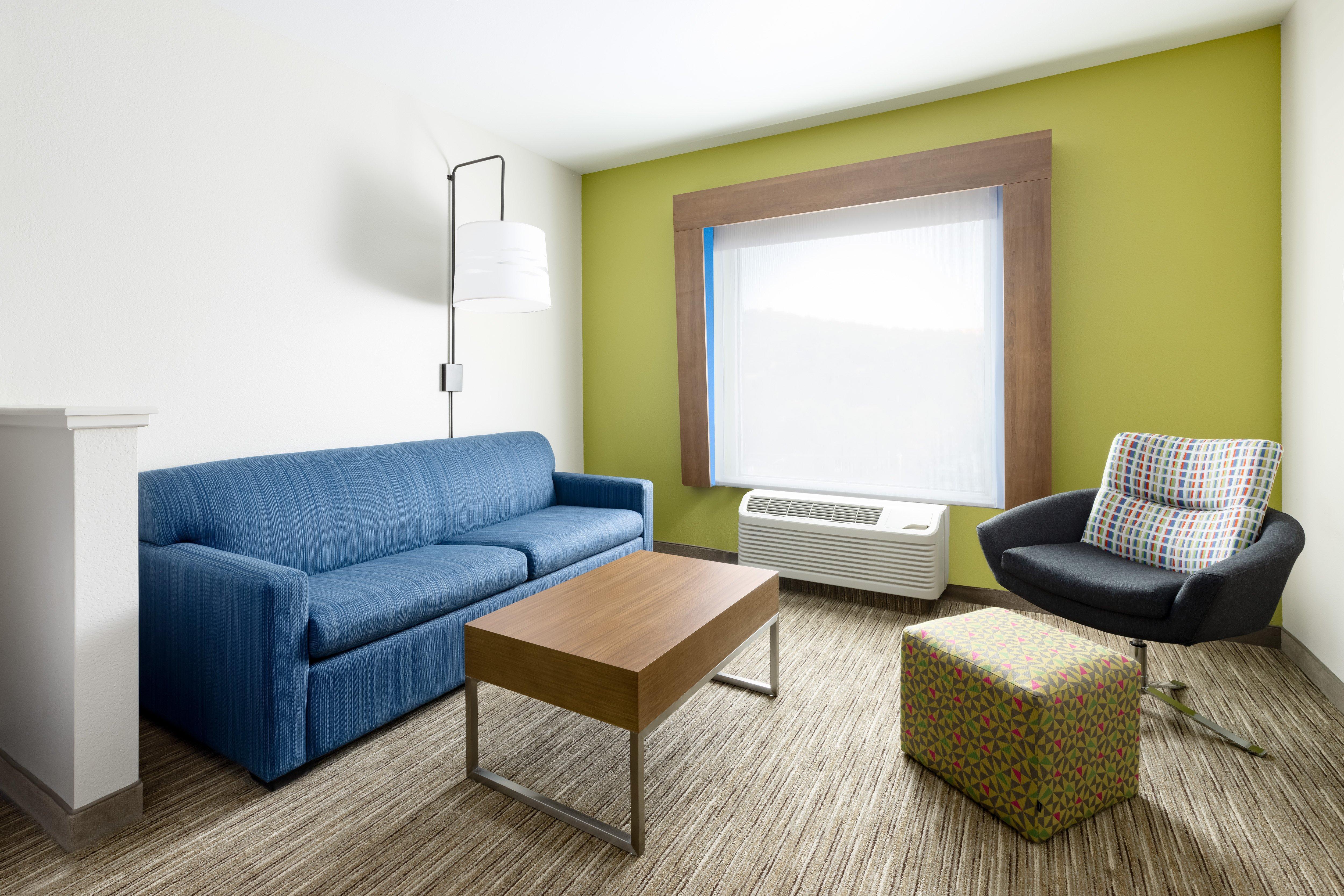 Holiday Inn Express & Suites Oakhurst-Yosemite Park Area By Ihg Exterior photo