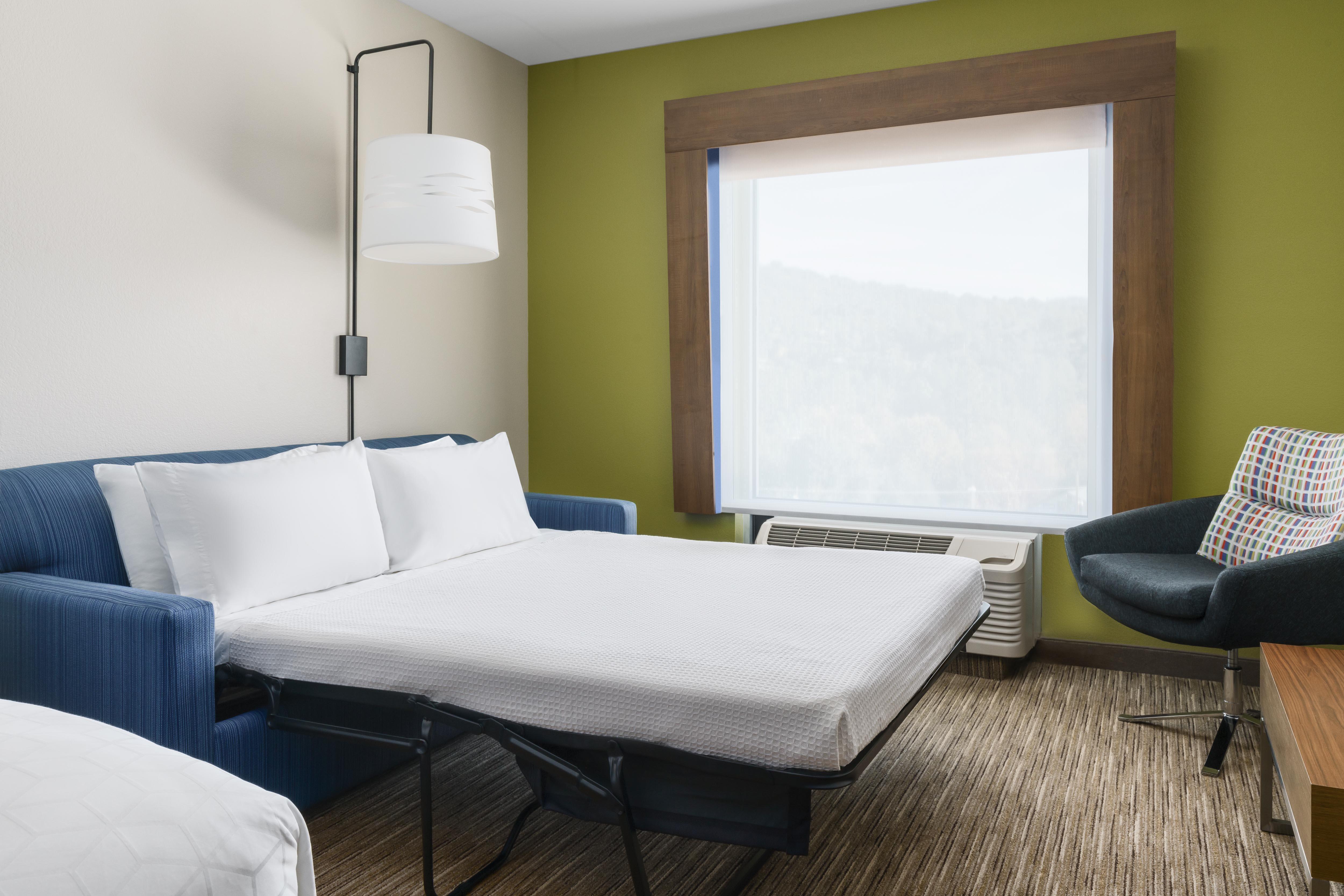Holiday Inn Express & Suites Oakhurst-Yosemite Park Area By Ihg Exterior photo