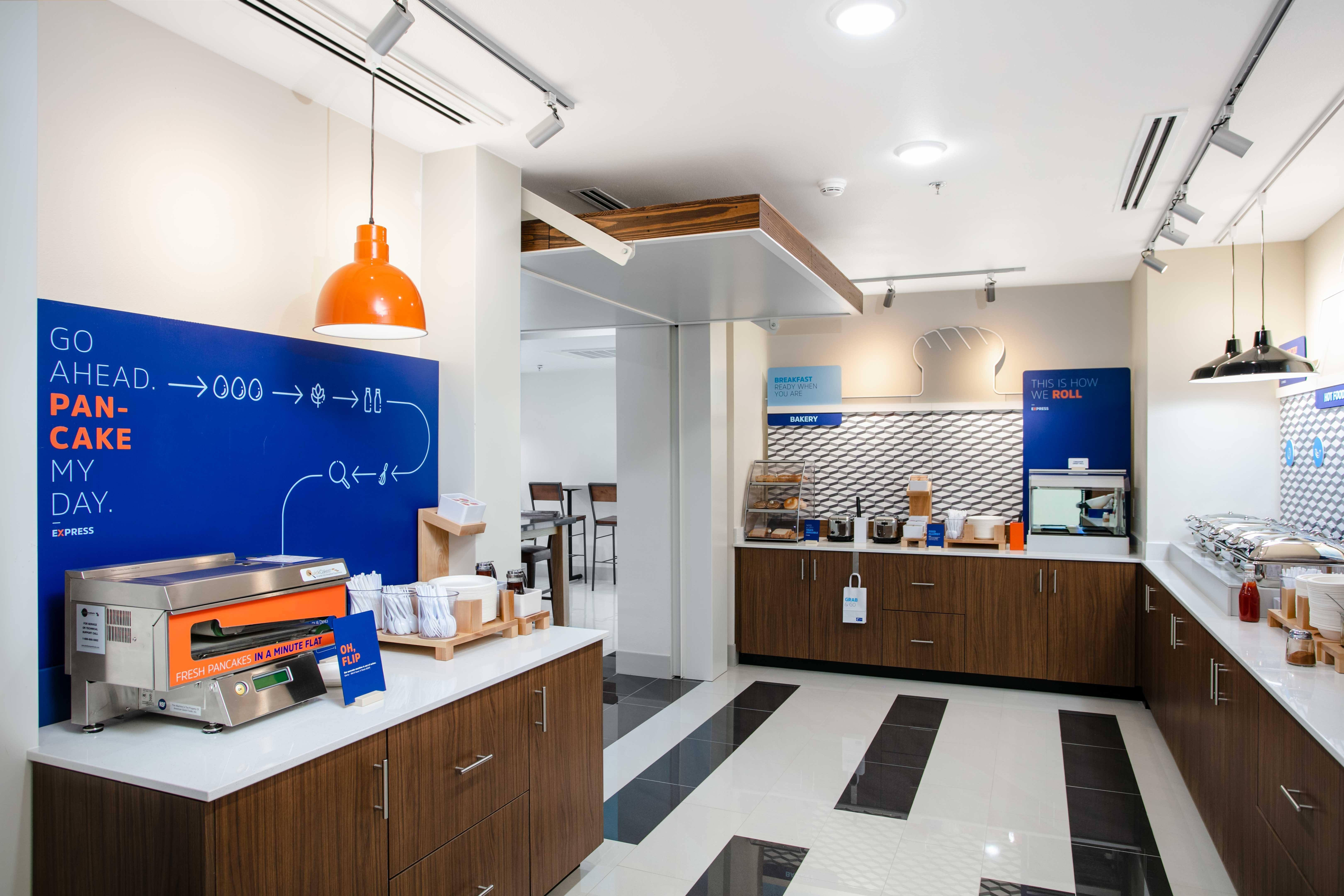 Holiday Inn Express & Suites Oakhurst-Yosemite Park Area By Ihg Exterior photo